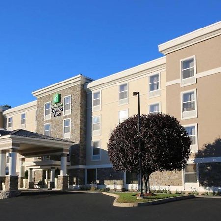 Holiday Inn Express Danbury I-84, An Ihg Hotel Kültér fotó