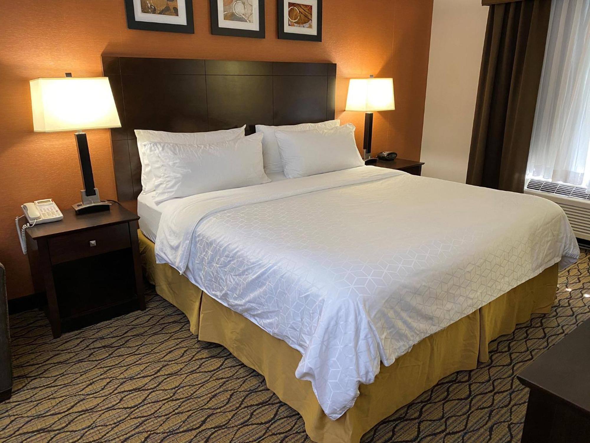Holiday Inn Express Danbury I-84, An Ihg Hotel Kültér fotó